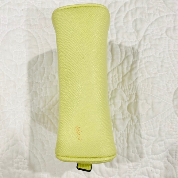 Coach Crossgrain Leather Dome Cosmetic Case MSRP $118 Pale Lime Green - Picture 6 of 6